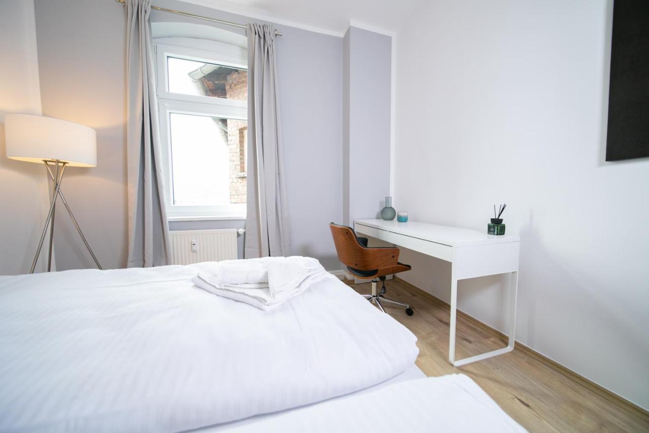 ניאוס Favorite Stays - Suite And More - Kitchen מראה חיצוני תמונה