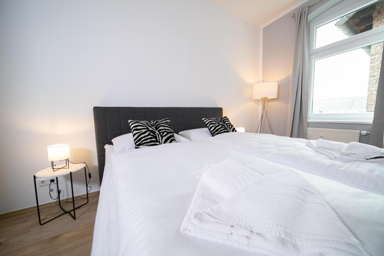 ניאוס Favorite Stays - Suite And More - Kitchen מראה חיצוני תמונה